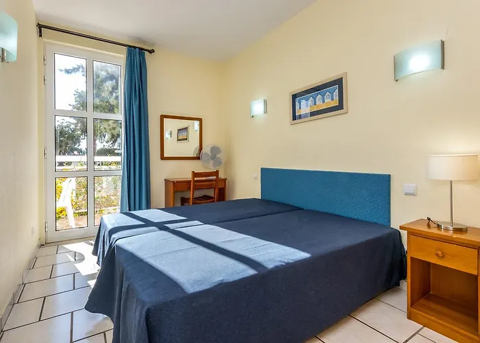 Apartmanhotel Club Ouratlantico 3*