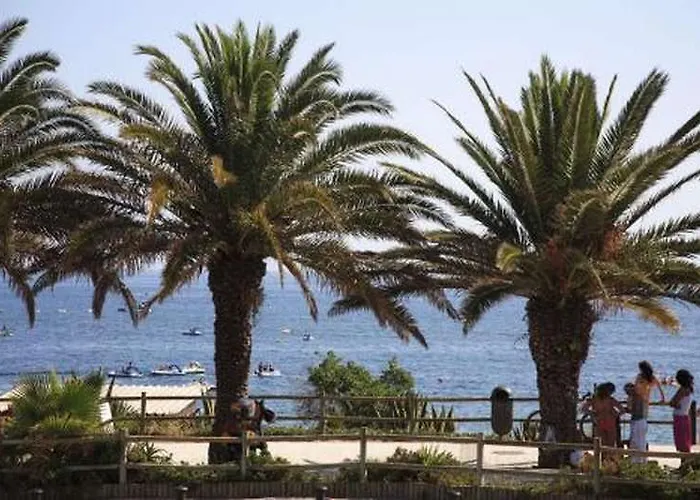 Apartmanhotel Club Ouratlantico 3*